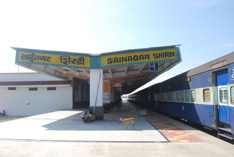 Shirdi_sai_nagar_railway_station (23)