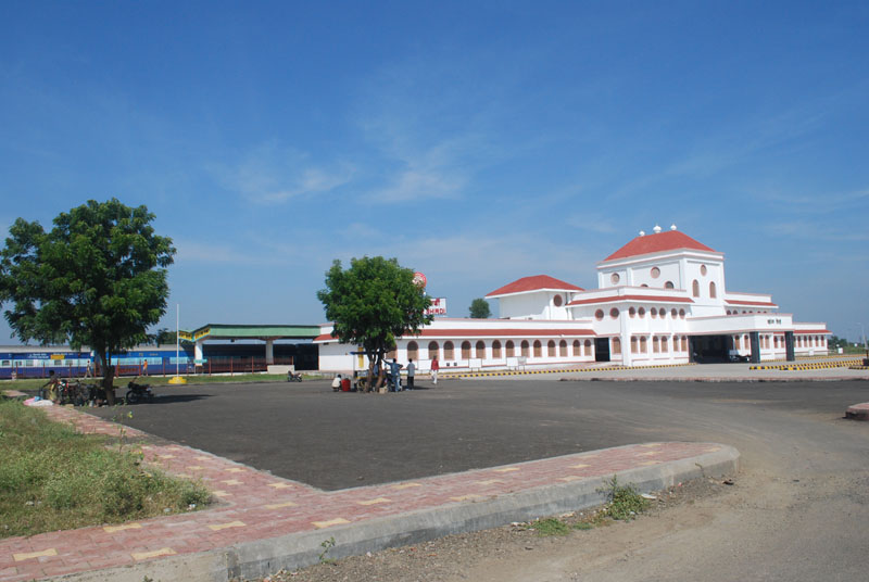 Shirdi_sai_nagar_railway_station (7)