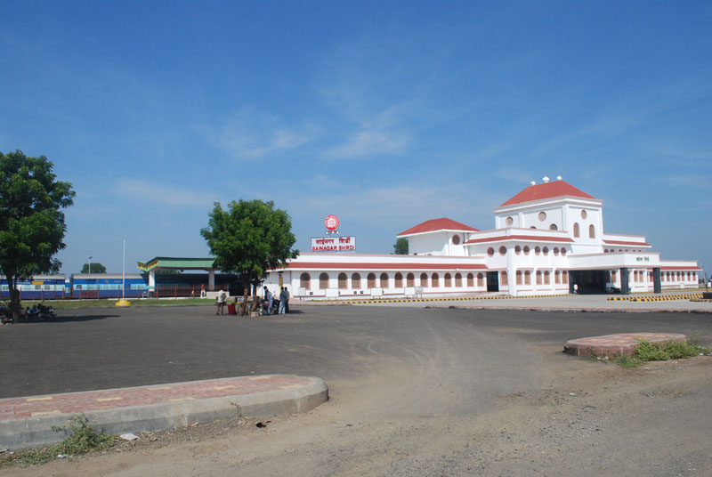 Shirdi_sai_nagar_railway_station