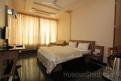 hotel siddhant shirdi