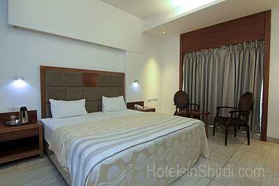 hotel siddhant shirdi