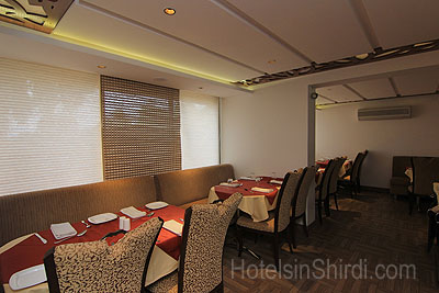 restaurant shirdi